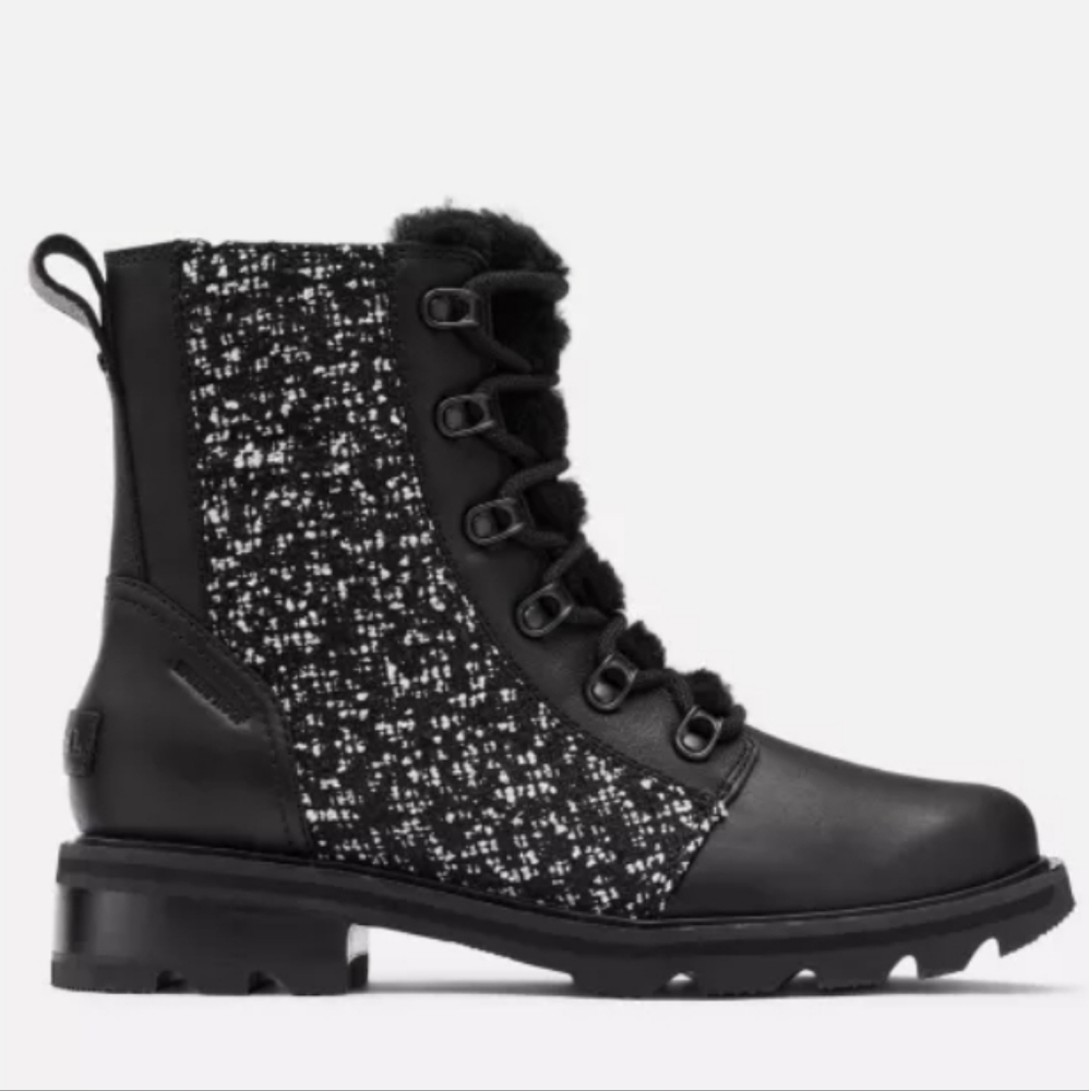 Sorel Lennox Lace up Black Boot - Picture 9 of 10